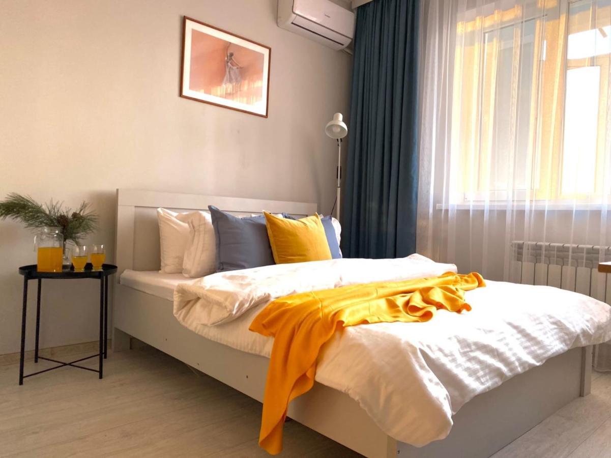 Солнечная Лагуна Almaty Ngoại thất bức ảnh