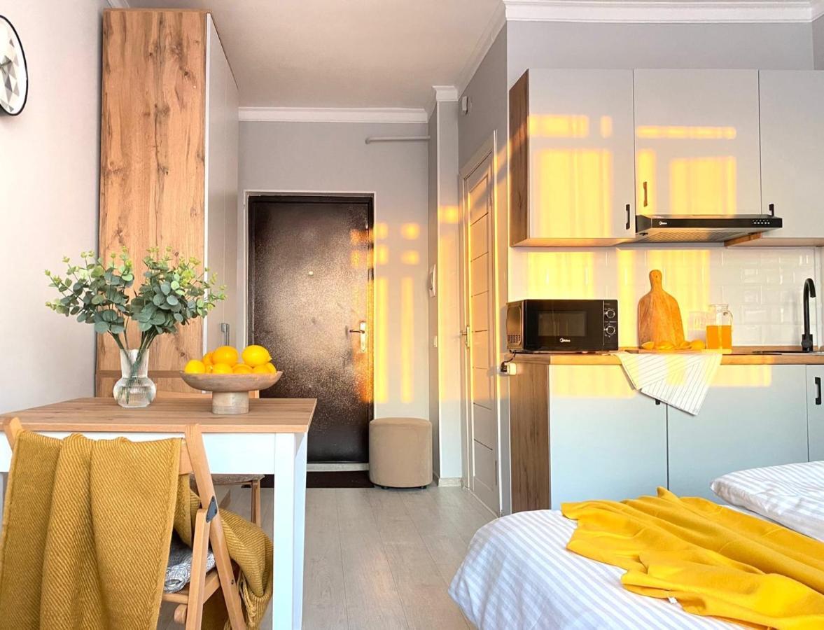 Солнечная Лагуна Almaty Ngoại thất bức ảnh